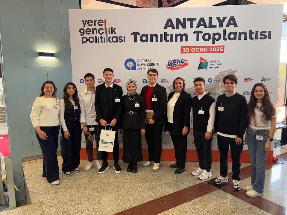 Başkan Nusret Yapıcı Yerel Gençlik Politikası Antalya Tanıtım Toplantısında